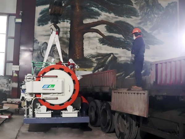 浙江客戶定制反應(yīng)釜3臺(tái)DN900-4發(fā)貨